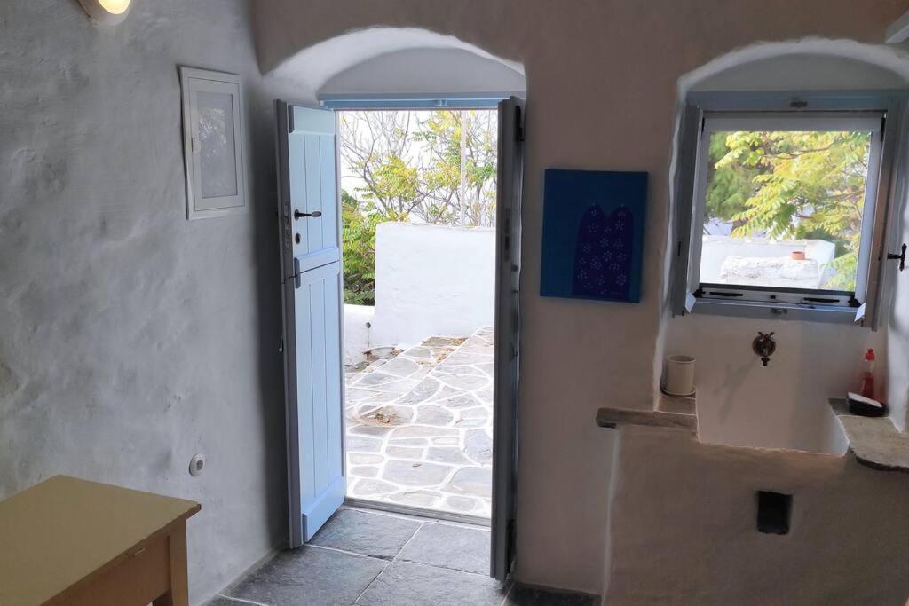 Hidden Gem - Sifnos, Kastro. Lägenhet Kástron Exteriör bild